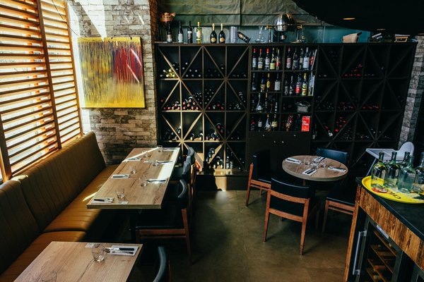 Transforming Restaurant Inventory: Boosting Multi-Location Efficiency with IoT Innovations